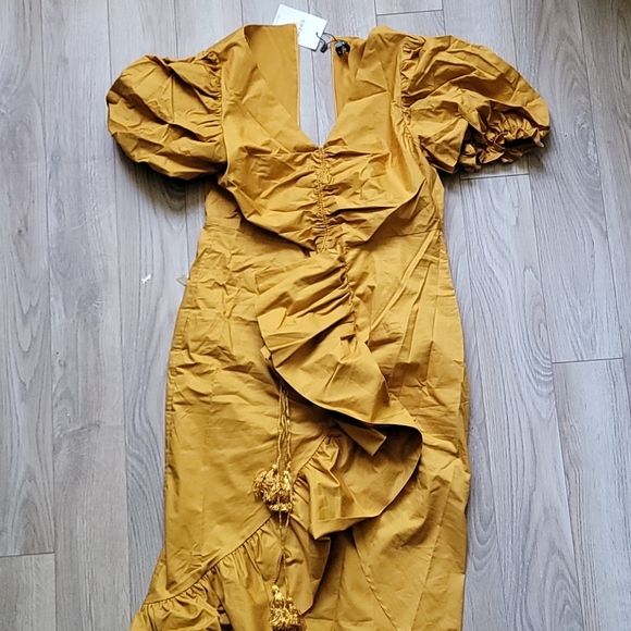 Dress - Picture 2 of 8